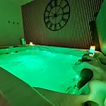 Zen Spa-4 Pers-jacuzzi-parking-clim-colmar شقة *