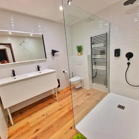 Zen Spa-4 Pers-jacuzzi-parking-clim-colmar