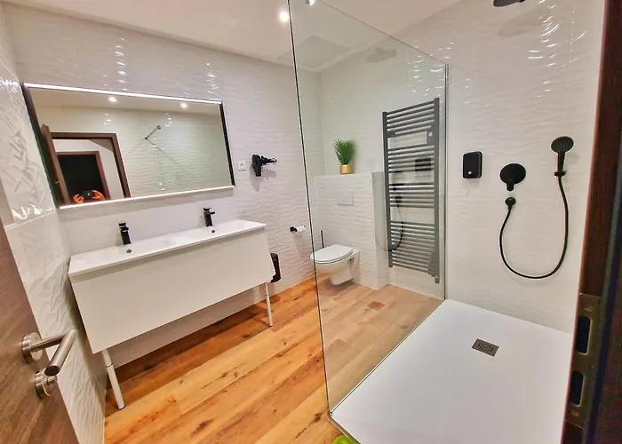 Zen Spa-4 Pers-jacuzzi-parking-clim-colmar